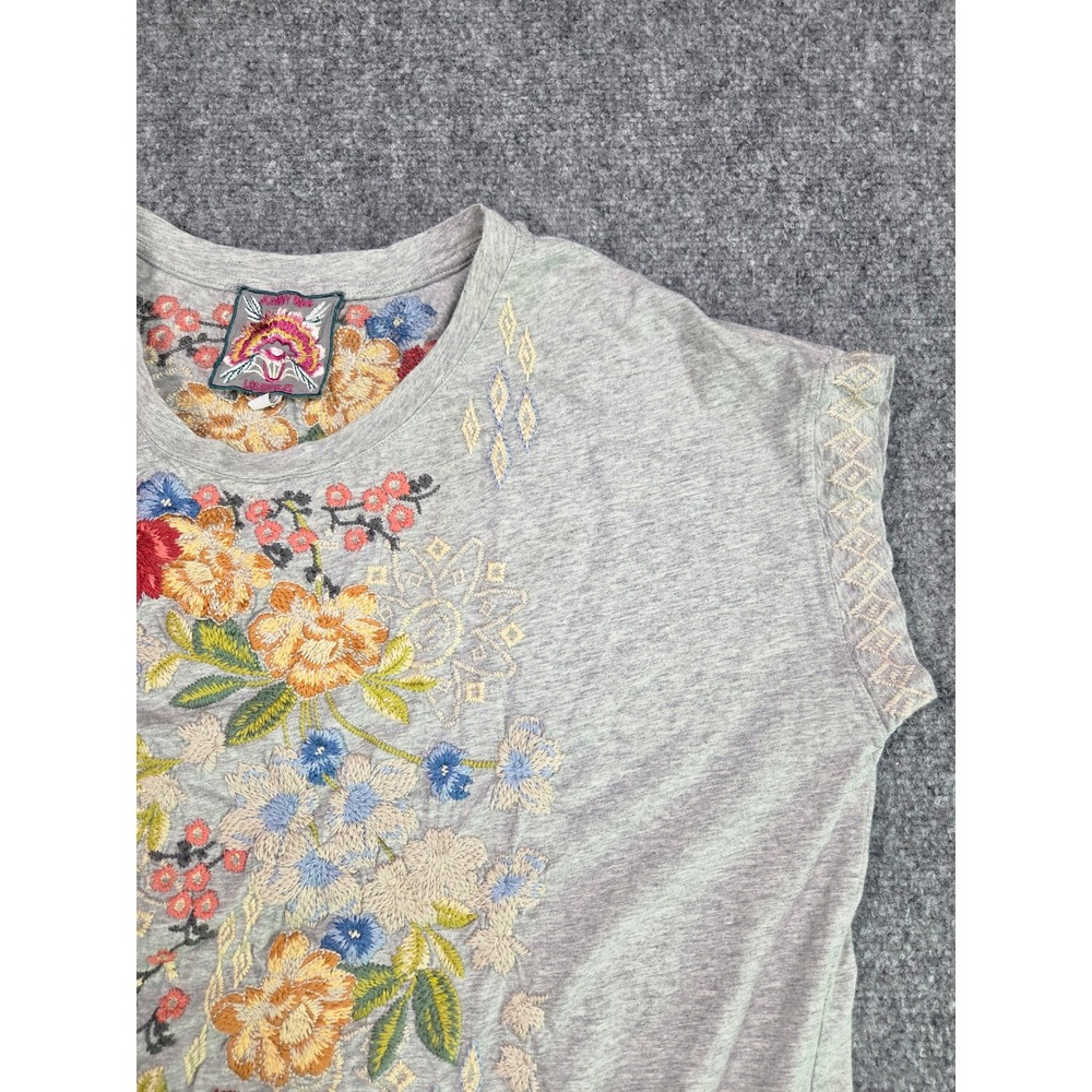 Johnny Was T-Shirt Womens Large Gray Floral Embroidered Cotton Short Sleeve - Picture 7 of 8